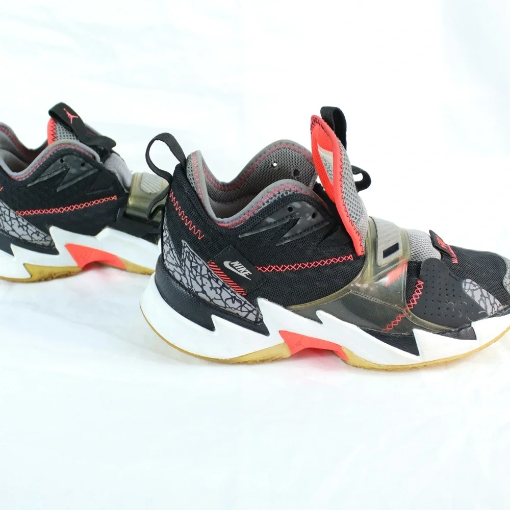 Nike Jordan Black Orange Gray and White Why Not Zer0.3 Youth Size 5.5